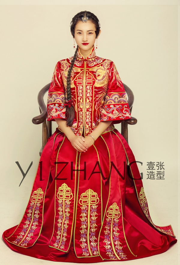 秀禾服新娘造型 演绎传统中式复古美