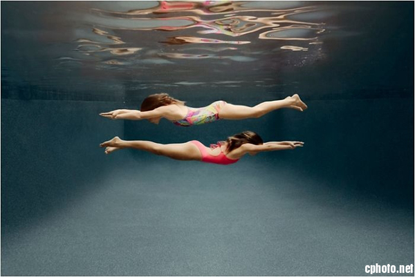 未来的竞技之星 精彩的儿童水下运动摄影