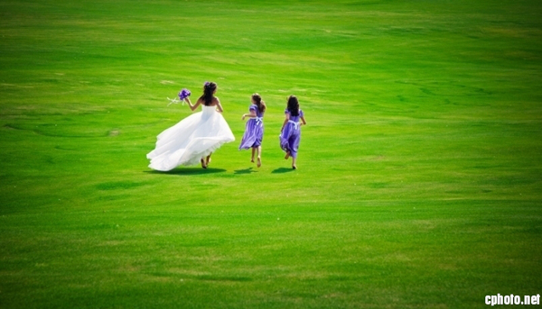 国外***的婚纱照欣赏 优雅与大气的结合色调优雅的婚纱摄影