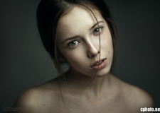俄罗斯摄影师Dmitry Ageev干净的女性肖像摄影