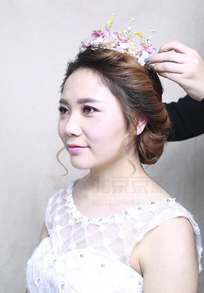 韩式新娘编发教程 清新唯美气质出众