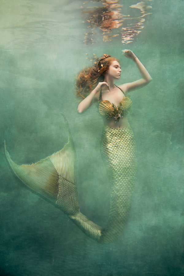 安静唯美的水下摄影 摄影师CherylWalsh充满戏剧性的人物肖像