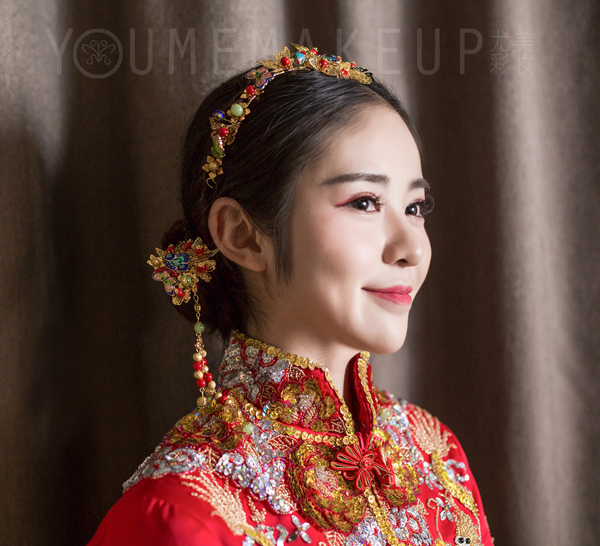 经典中式新娘造型 展现最美中国风