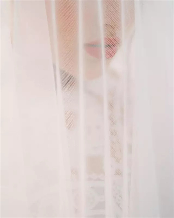 胶片拍的婚纱照原来可以这么唯美！