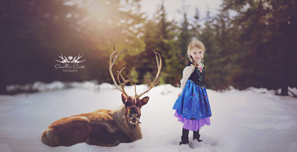 加拿大摄影师为女儿拍摄迪士尼公主梦幻照