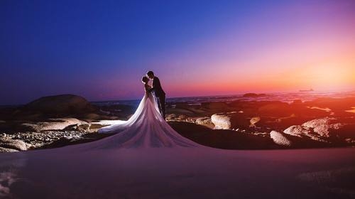 海边婚礼、中式婚礼、旅拍婚纱照将成新时尚
