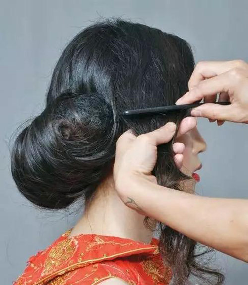 民国盘头发型女教程图片