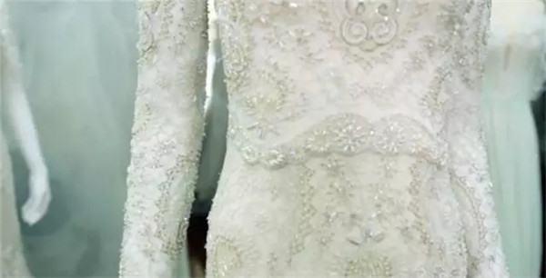 婚纱礼服设计师陆袅袅：电商泛滥对我们来说也是一种打击