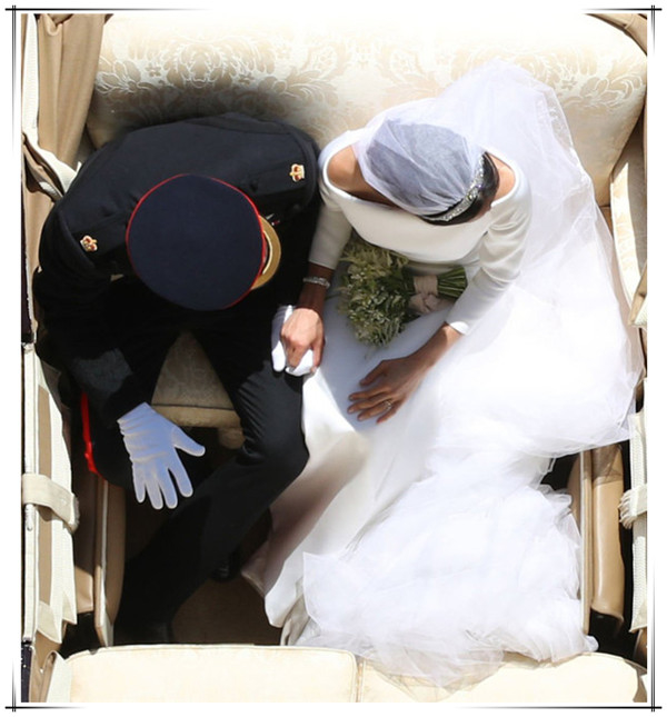 不用无人机 婚礼摄影师揭秘哈里王子夫妇热门婚纱照拍摄细节