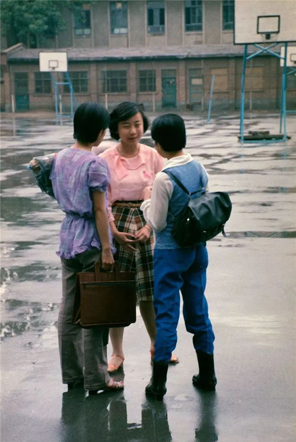 一个北京大叔，拍下80年代的青春，美好到让人落泪