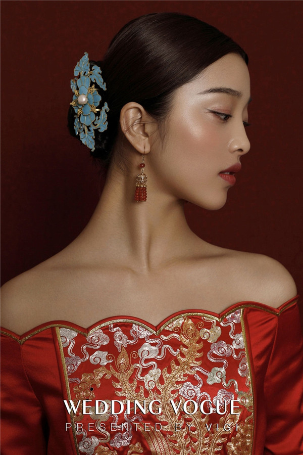 中式新娘新款发型妆容欣赏