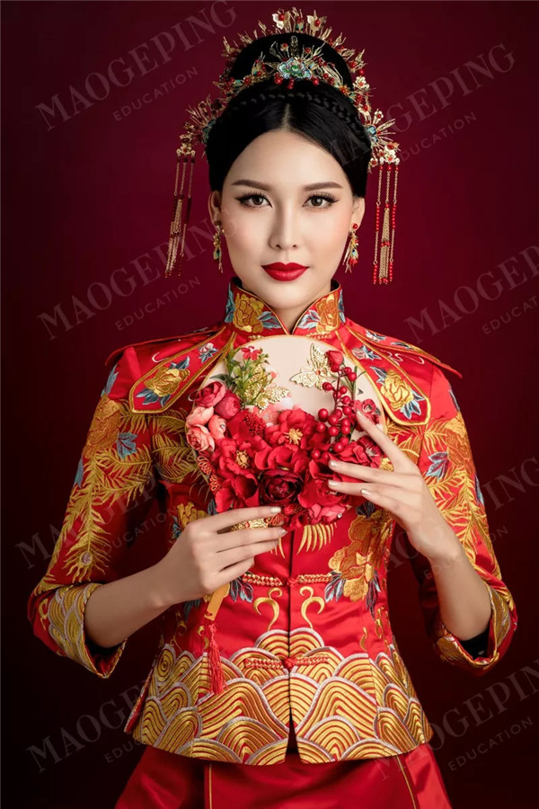 红妆古典中式新娘造型欣赏