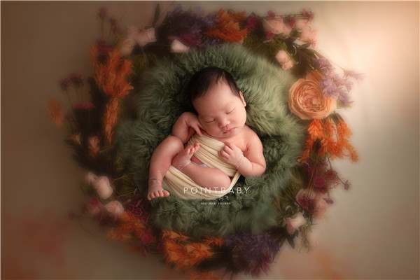 新生儿摄影：为你搭建彩色甜蜜梦乡