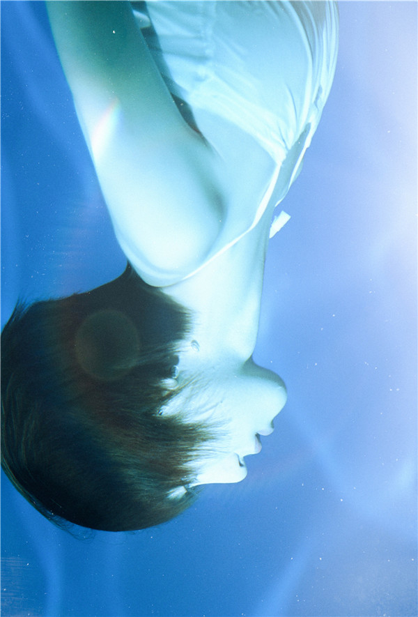 惊艳的水下摄影作品！海和蓝的海和蓝