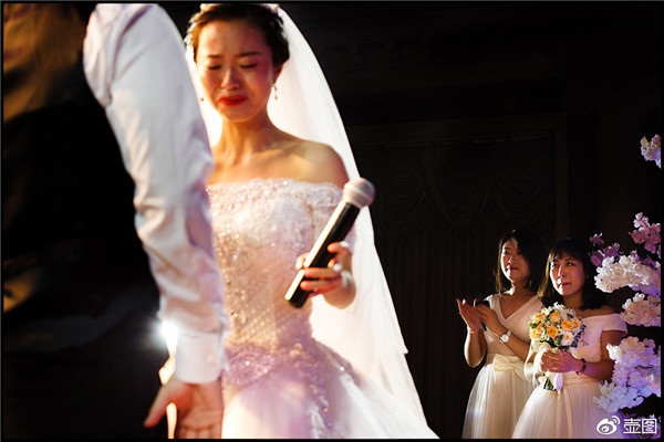 为什么越来越多的人喜欢纪实婚礼摄影？