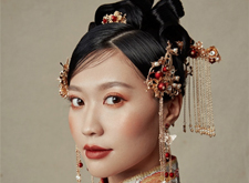 *考验技术的造型：中式新娘造型欣赏