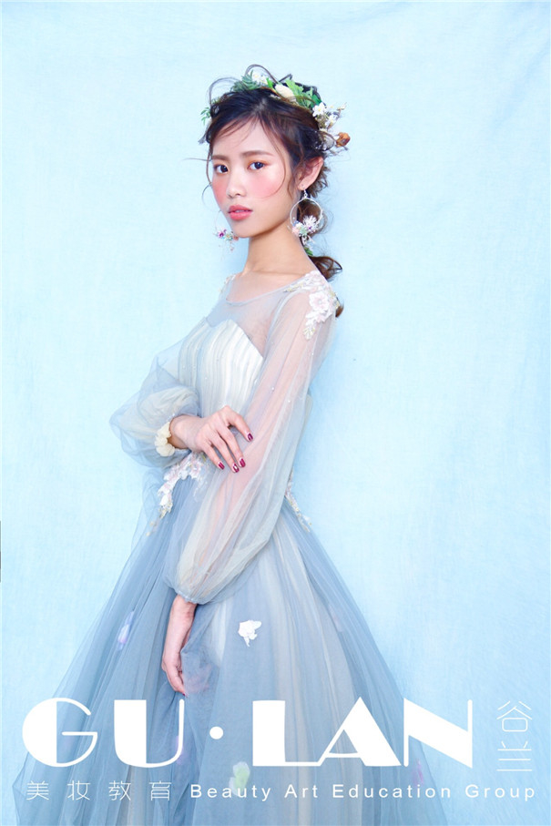 日系仙气新娘造型欣赏：童话里的公主