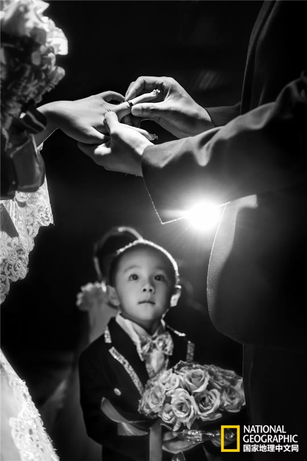 专访婚礼摄影师杜兮：一位婚礼摄影师的“俗”与“脱俗”