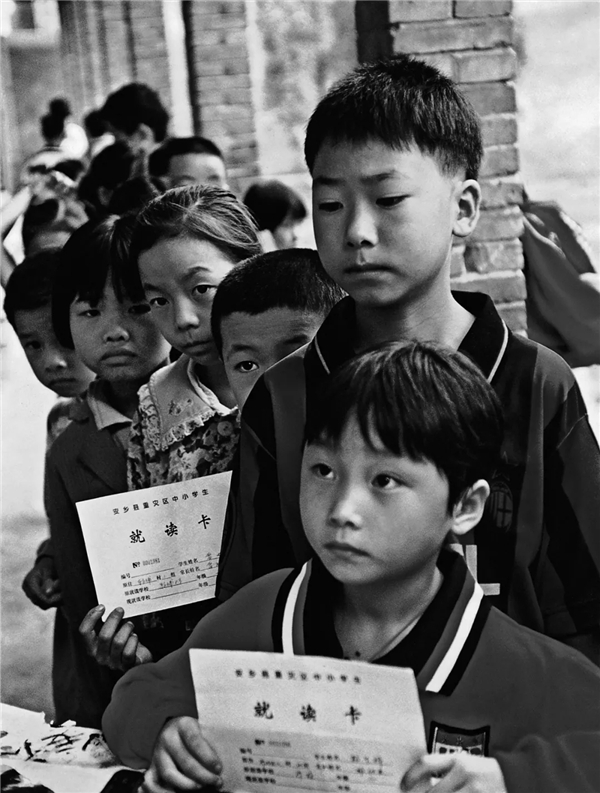 赵有强：黑白照片记录洞庭西的30年