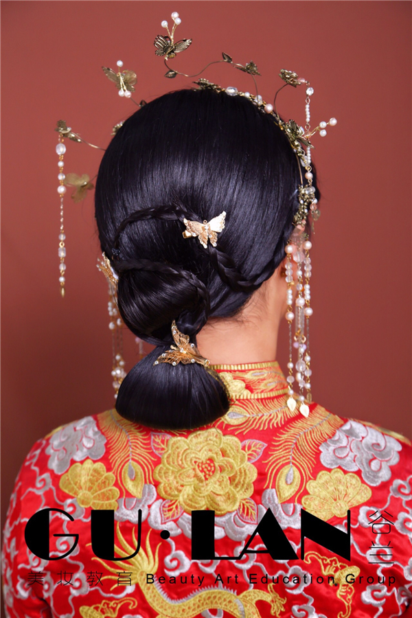 中式裙褂新娘造型