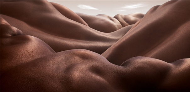 Carl Warner：背影沙漠，人体创造的风景