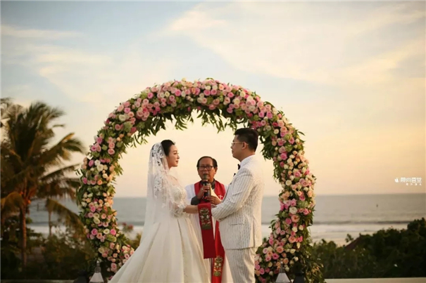 目的地婚礼：欧美25%新人选择、日本超过60%，中国……