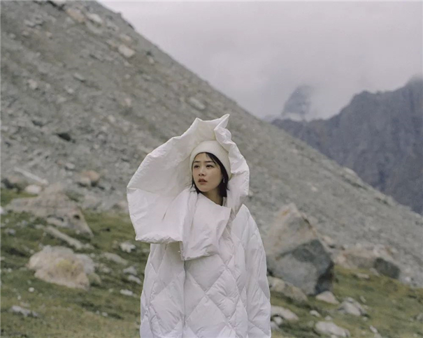 述禾×马思纯 质感北疆旅拍写真