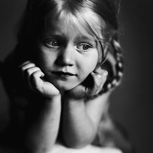 感性的黑白瞬间 给儿童摄影换种口味