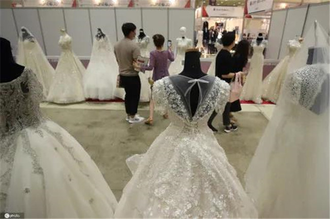 韩国***大规模婚庆博览会开幕！