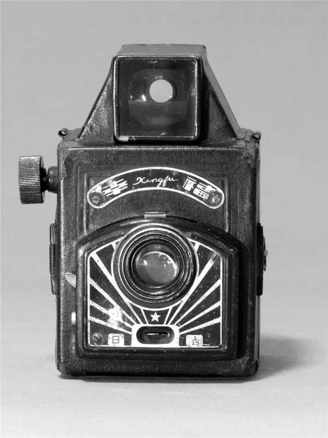 往事值得回忆 ——早期国产简易照相机