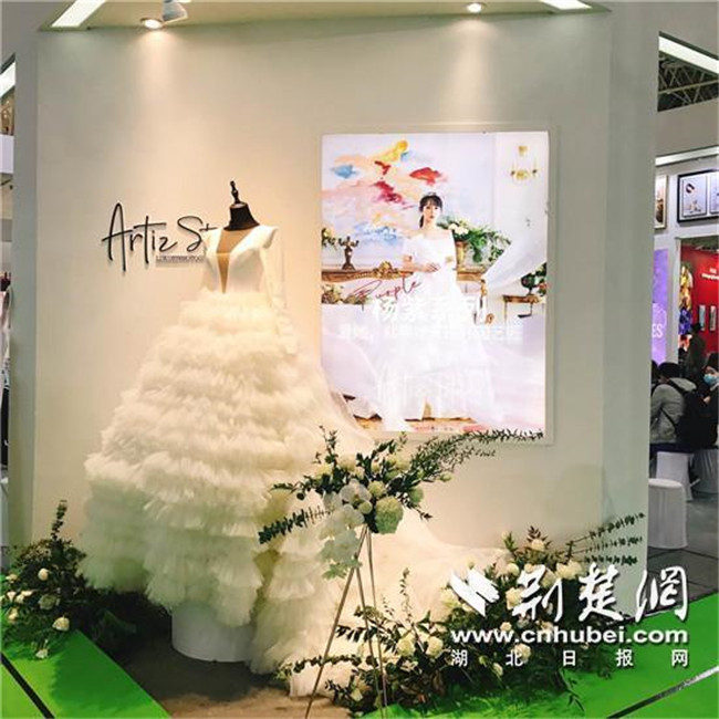 中国婚博会武汉展2020***开幕 现场交易额破亿元